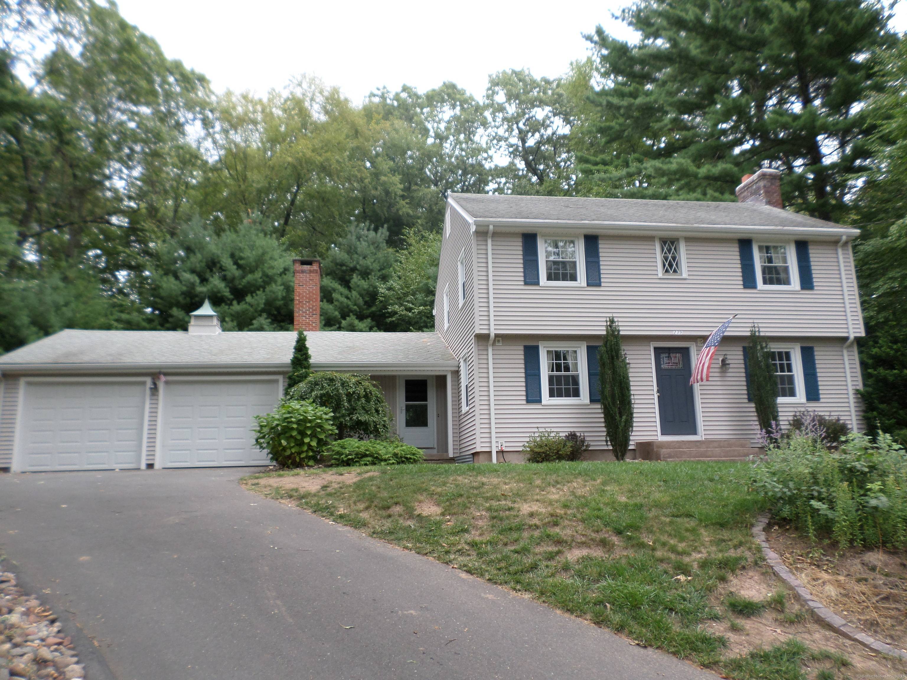 Spacious and well maintained Ansaldi built colonial adjacent to Case Mountain and Highland Park.