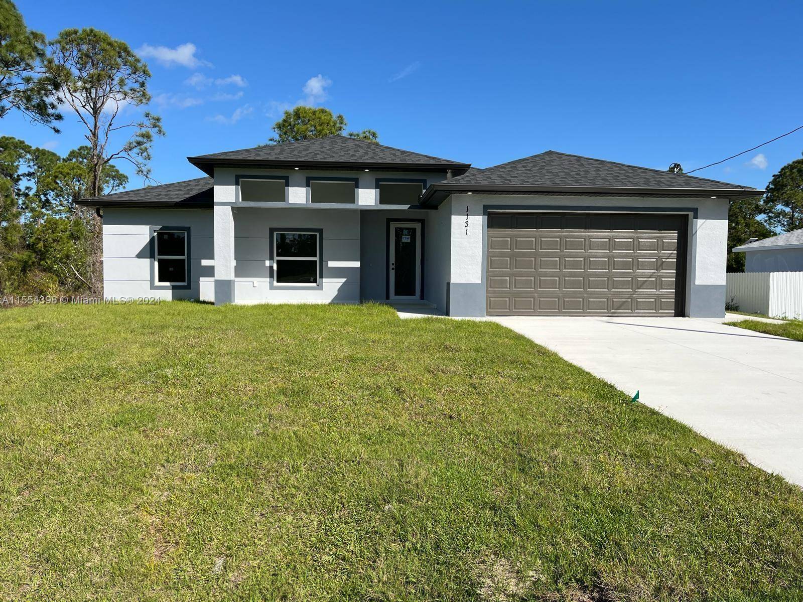 New 4 bedroom and 3 full bathroom, ready to move in.