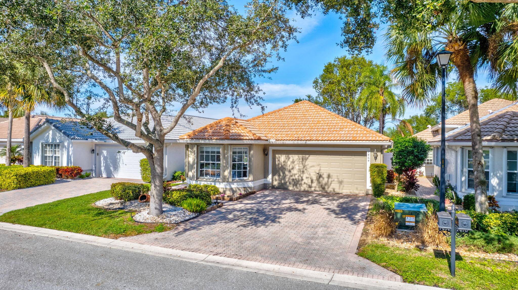 BEAUTIFULLY RENOVATED RITZ MODEL ON THE WATER WITH THE WALLS DOWN FOR COMPLETE OPEN CONCEPT LIVING.