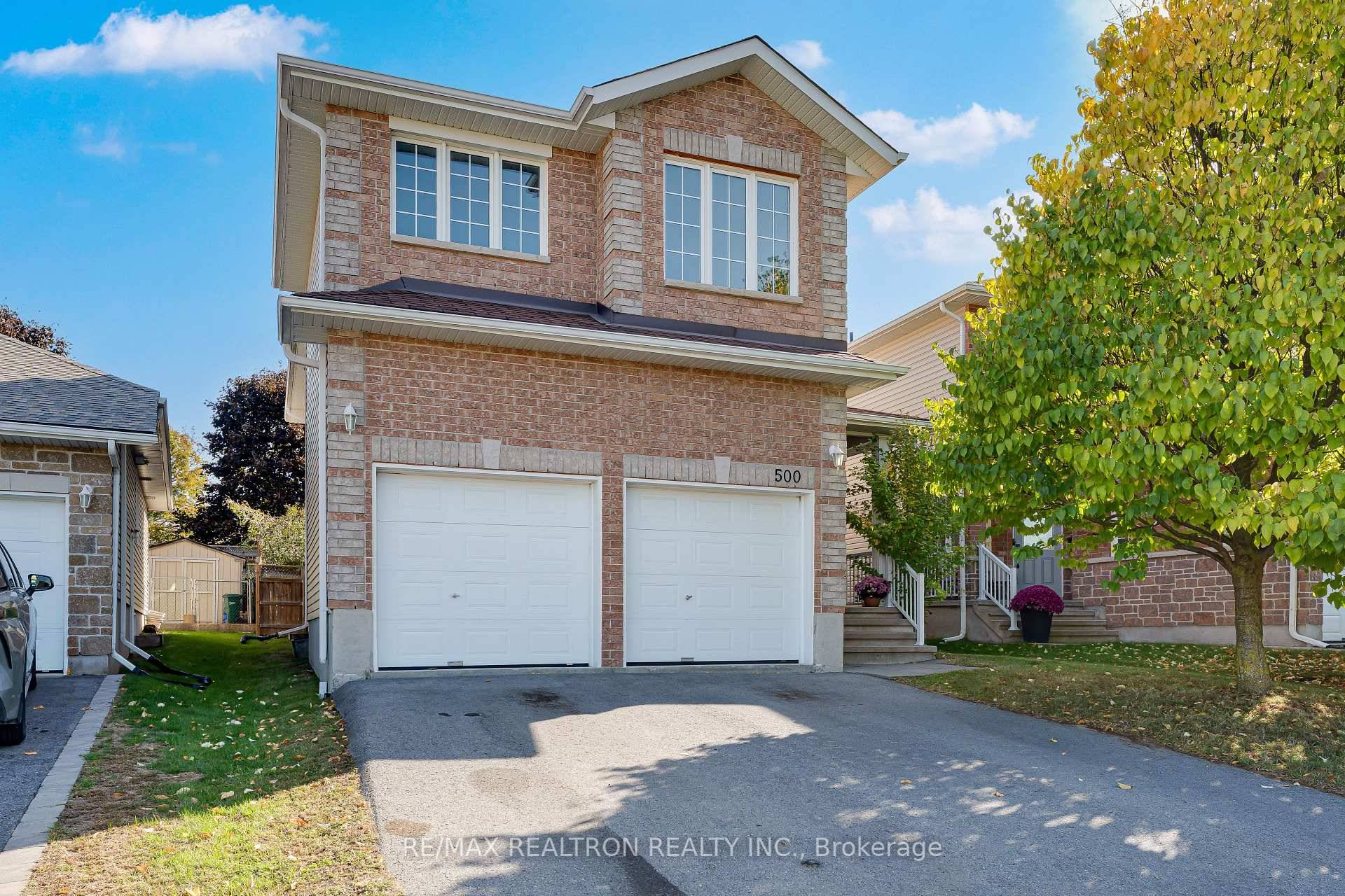 Welcome to 500 Conservatory Drive a stunning, well maintained family home in one of Kingston's most sought after neighborhoods !