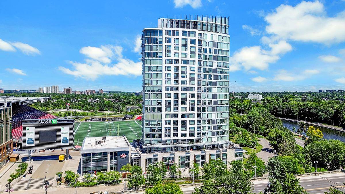 Luxury meets lifestyle at The Rideau in the heart of the Glebe.