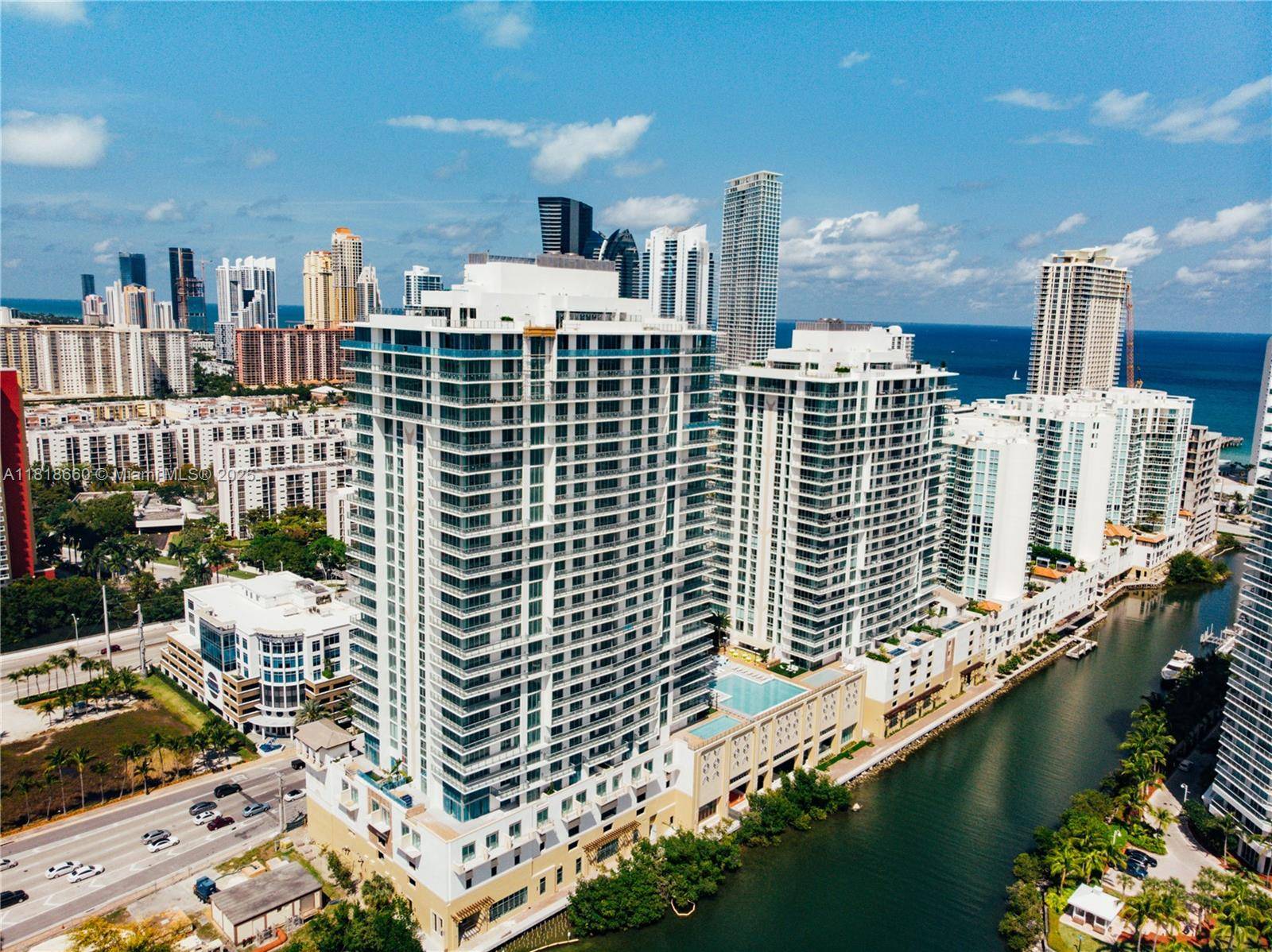 Experience luxury living in this beautifully furnished and fully equipped 2 bedroom plus den residence, located on the 23rd floor of the prestigious Parque Towers.