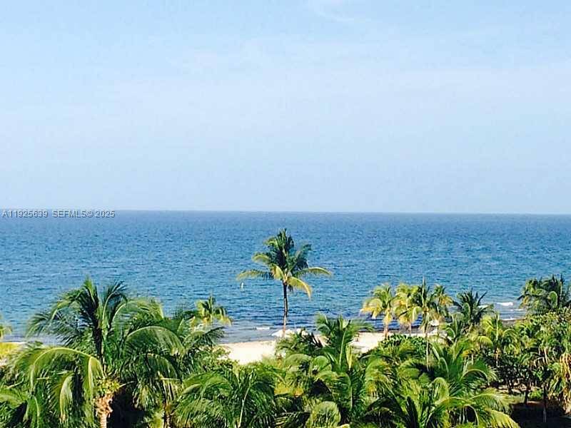 ENJOY SPECTACULAR OCEAN VIEWS FROM SPACIOUS IMPECCABLE AND UPDATED ONE BEDROOM, ONE AND A HALF BATHROOMS WITH MARBLE FLOORS THROUGHOUT IN SOCIAL AREA AND BEDROOM.