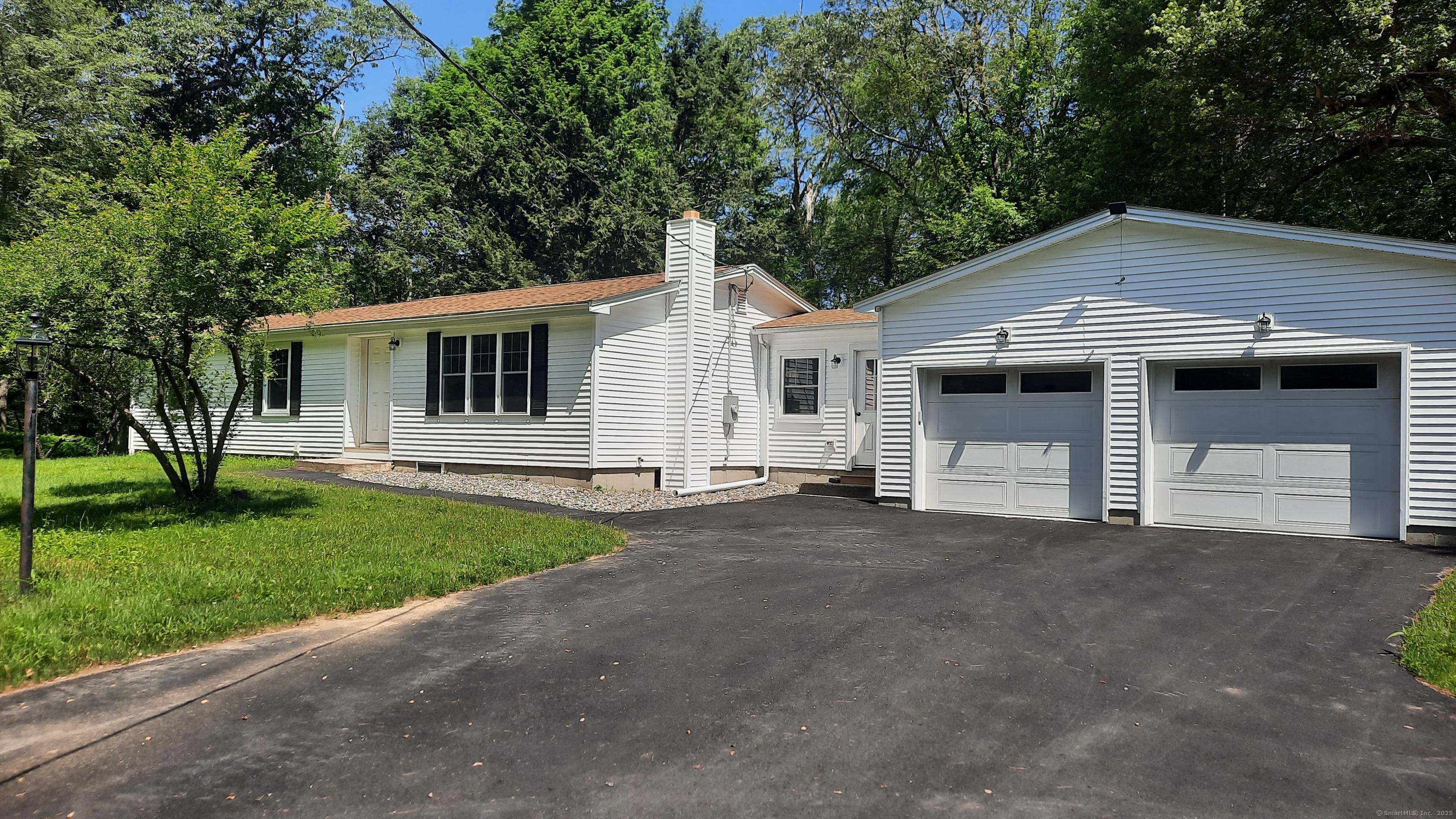Beautifully renovated Ranch in Pomfret on 3 acres.