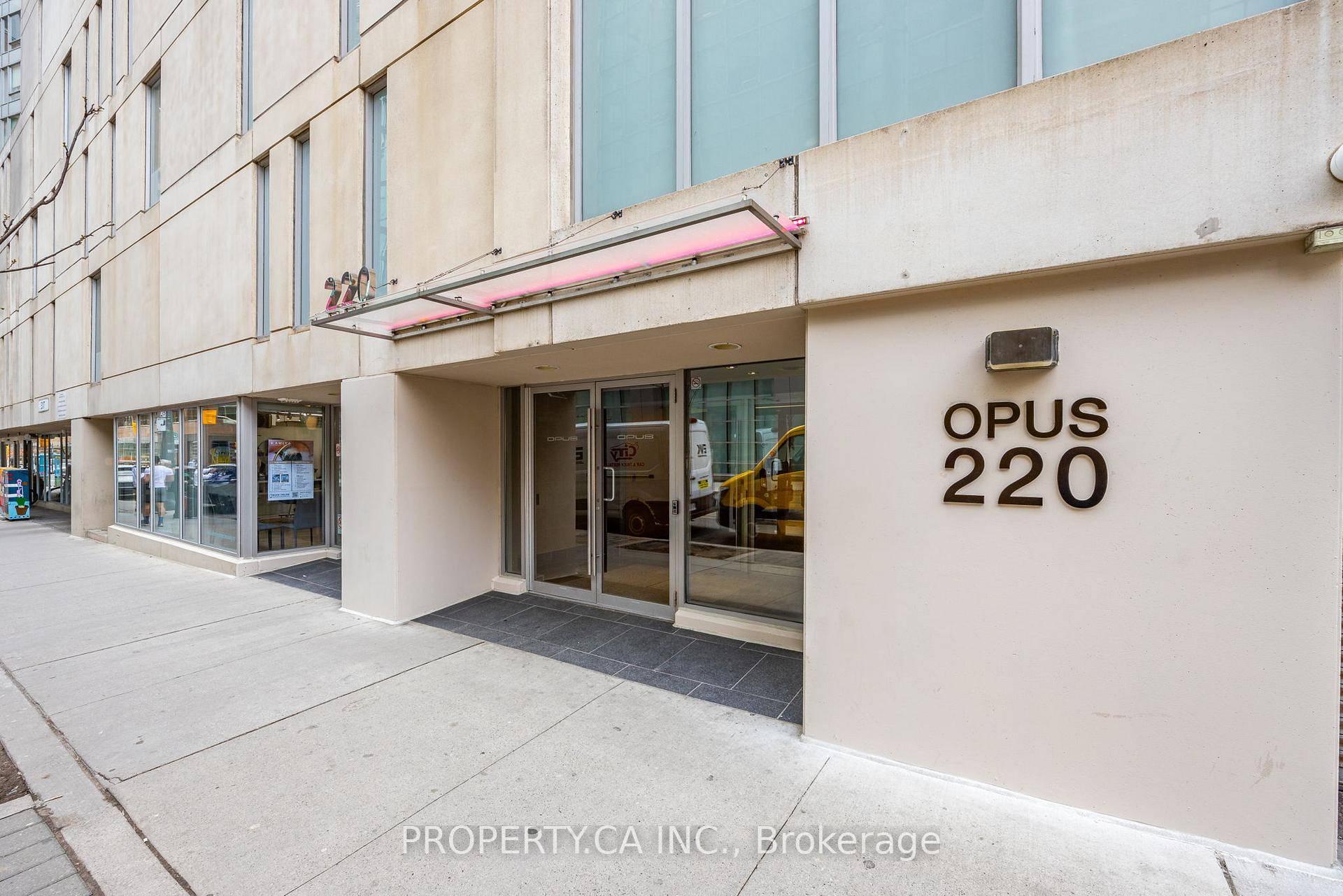 Step into this charming residence boasting a perfect blend of modern elegance and cozy comfort.