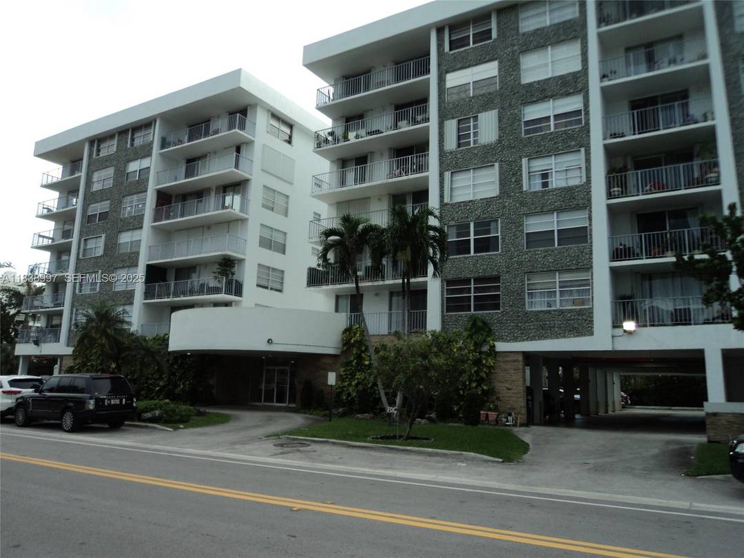 UPDATED 2 2 IN VERY GOOD CONDITION PRESTIGIOUS BAY HARBOR ISLANDS, RENOVATED KITCHEN amp ; EAT IN, PARKING FOR SECOND VEHICLES, IMPACT WINDOWS OR SHUTTERS ON ALL WINDOWS, BIG TERRACE, ...