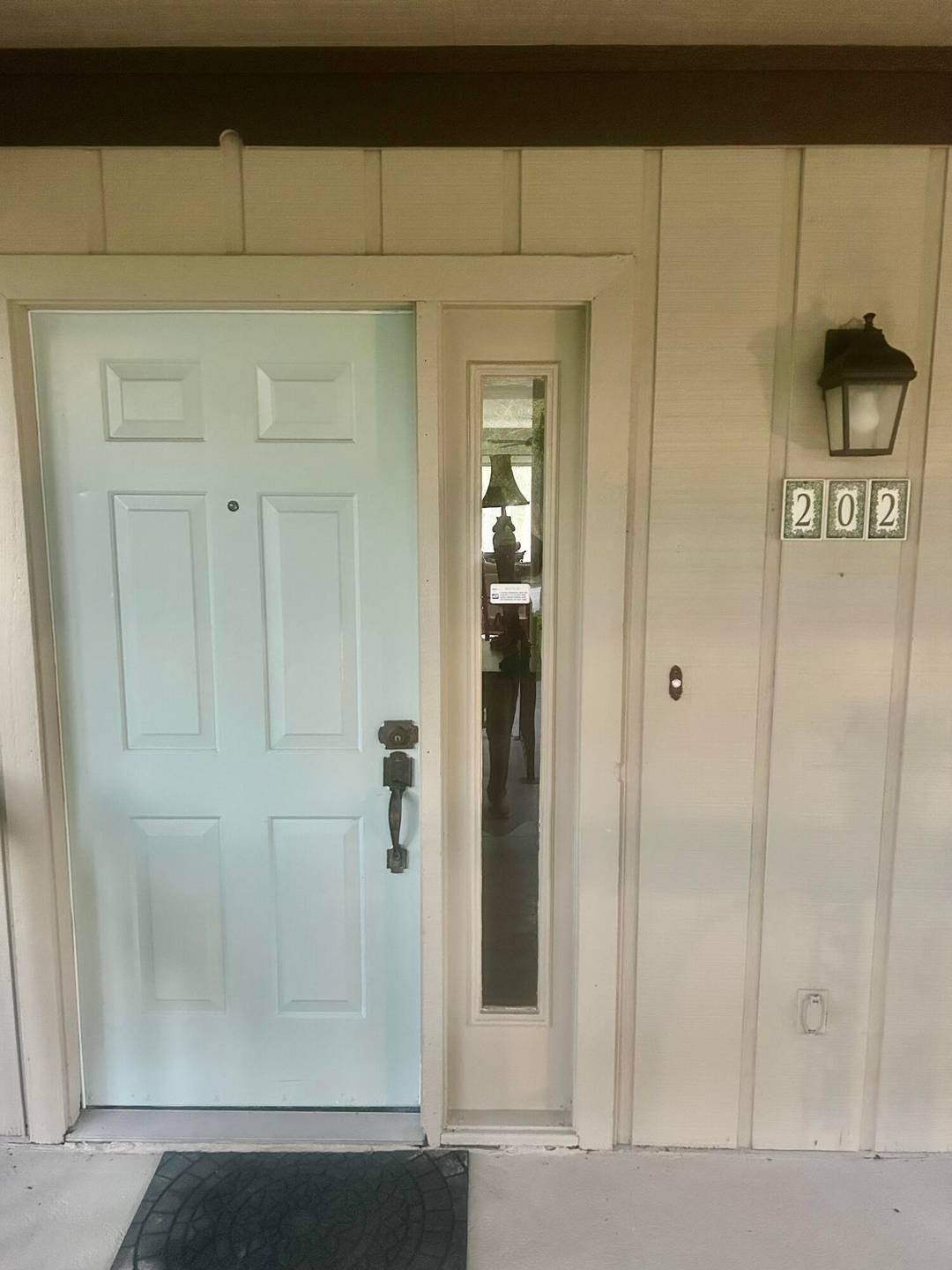 This beautiful 2nd floor furnished condo is located within the prestigious Palm Beach Polo Club.