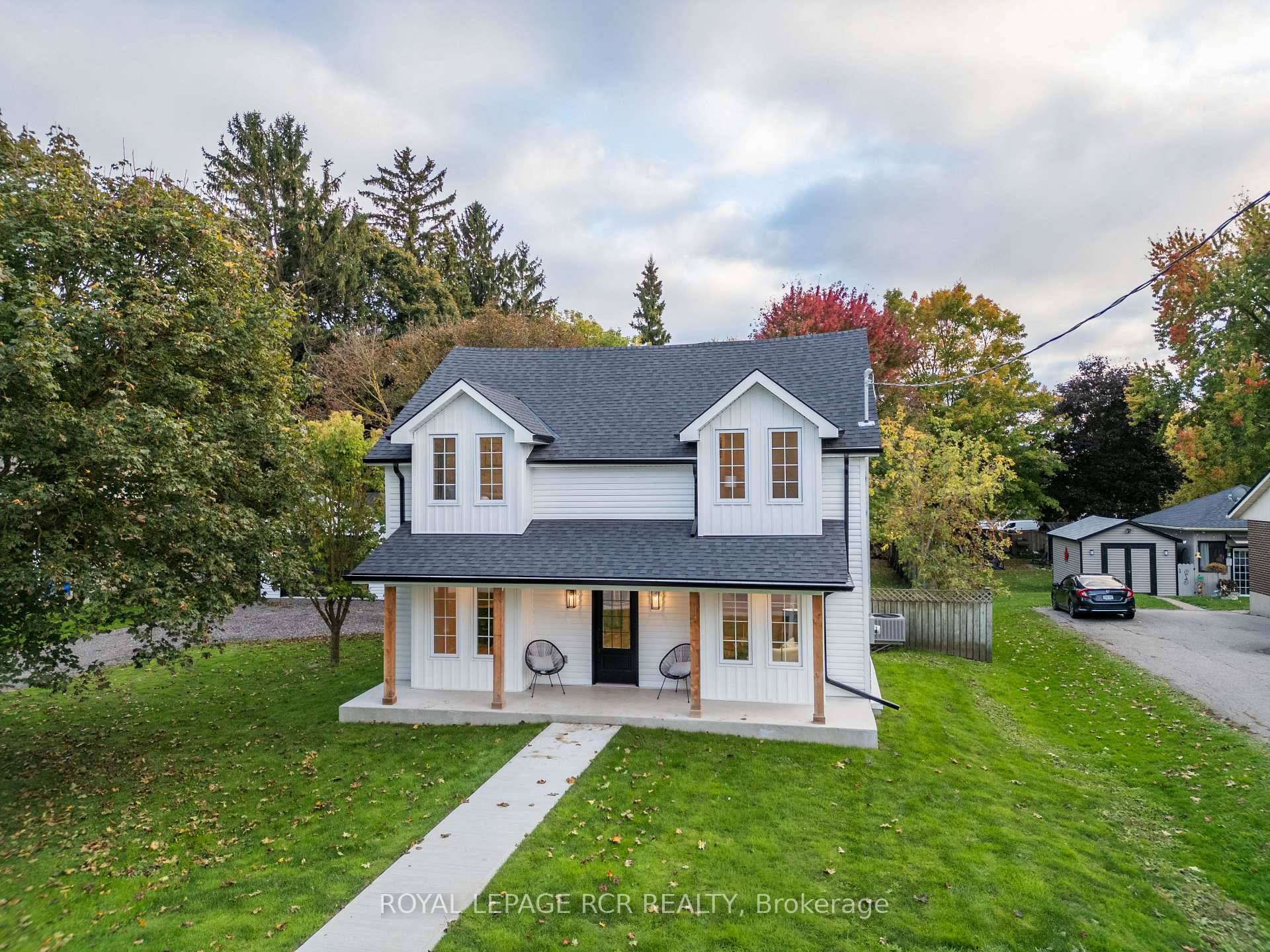 Public Open House Sun, Oct 19th, 1 3pm Nestled on an expansive lot in downtown Arthur, this exquisite 4 bedroom, 3 bathroom home has undergone a complete transformation, blending classic ...