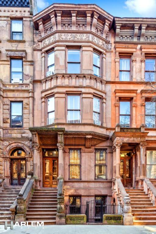 Showings are by appointment please contact the listing brokerage Harlem Lofts Inc for your private tour.