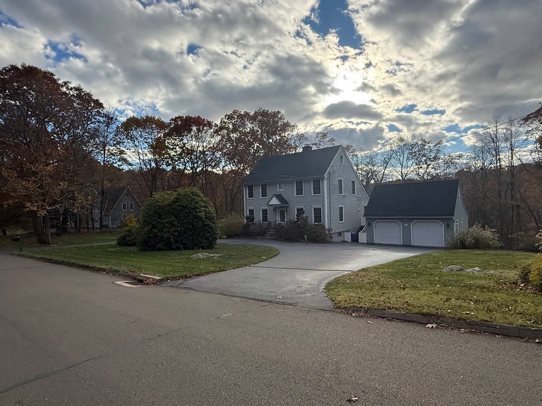 Welcome to this beautifully updated and fully furnished 4 bedroom, 3.