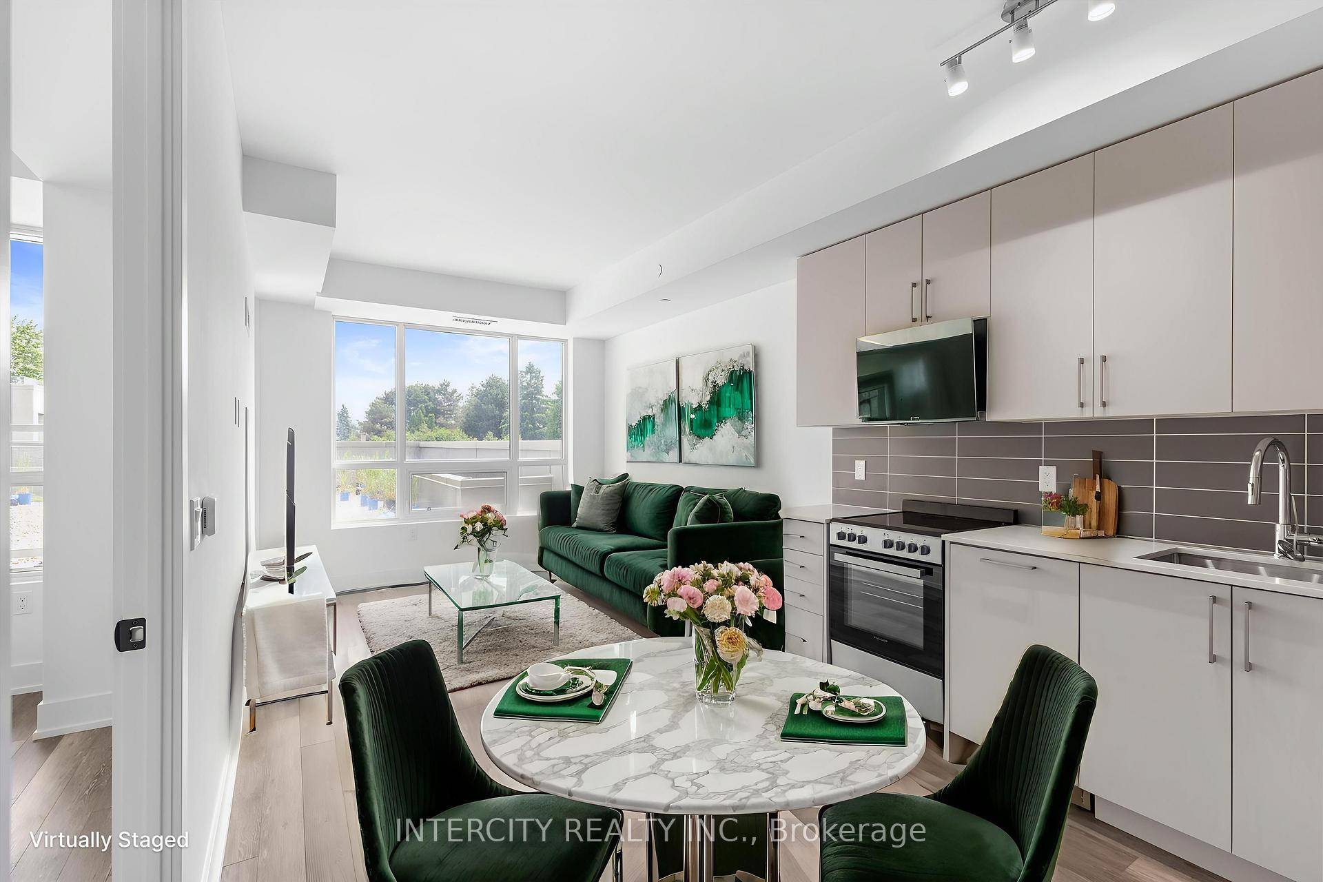 Welcome to this beautifully crafted 607 sq.