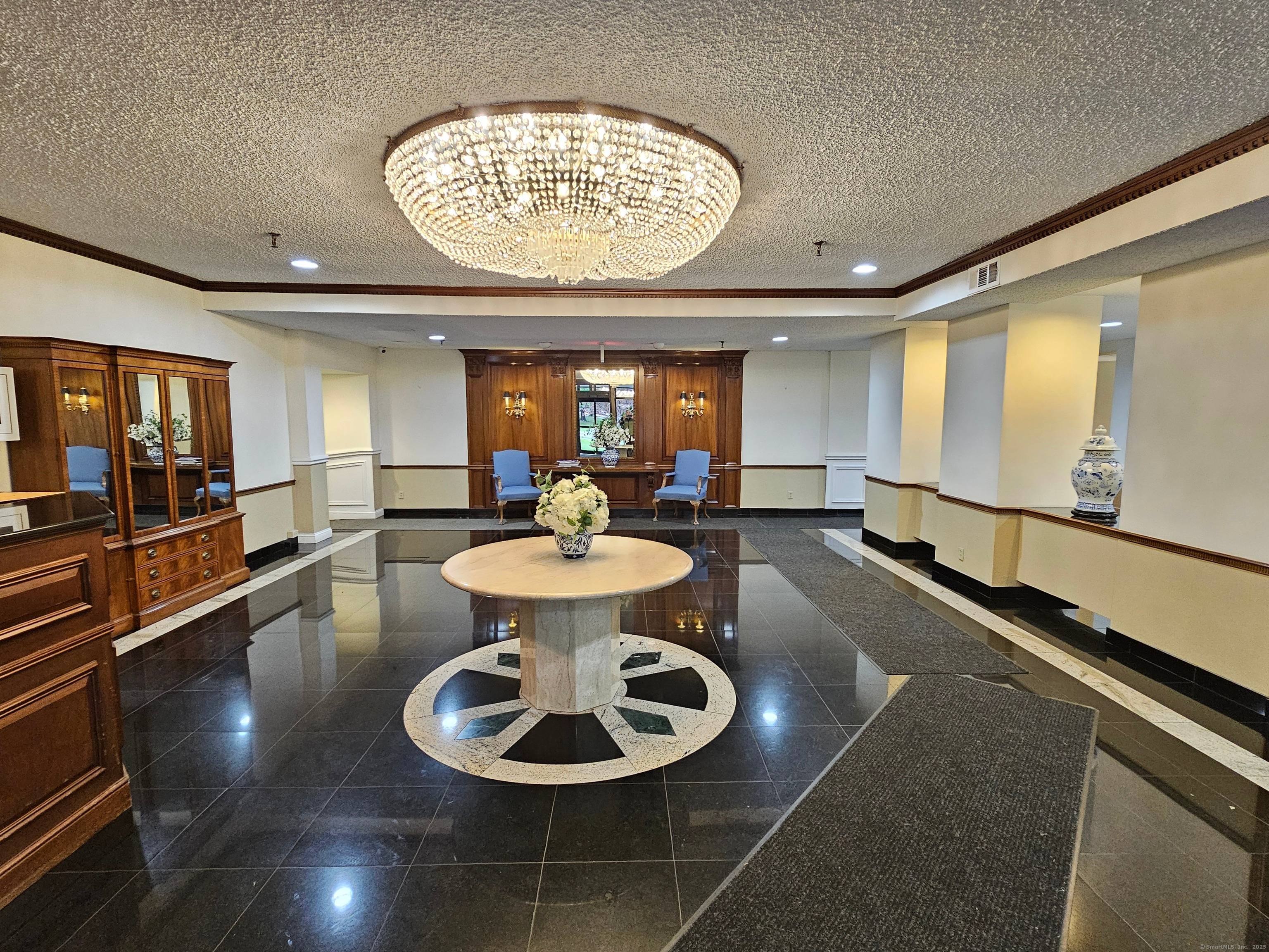 Experience sophisticated city living in this elegant Buckingham condo.