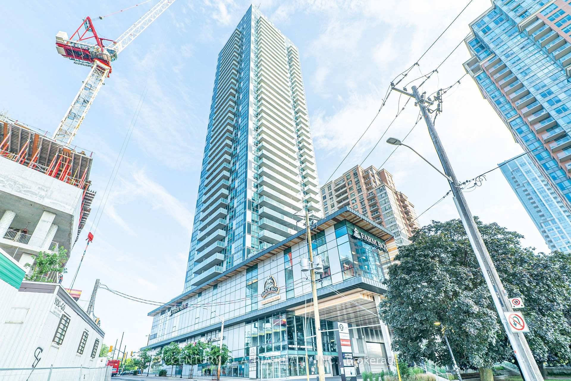 An Exciting Opportunity To Own A Well Known Imprefect Fresh Eat Franchise In A High TrafficArea Of Etobicoke !