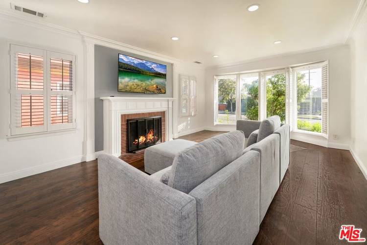 1789  S Fairfax Ave 4BR La