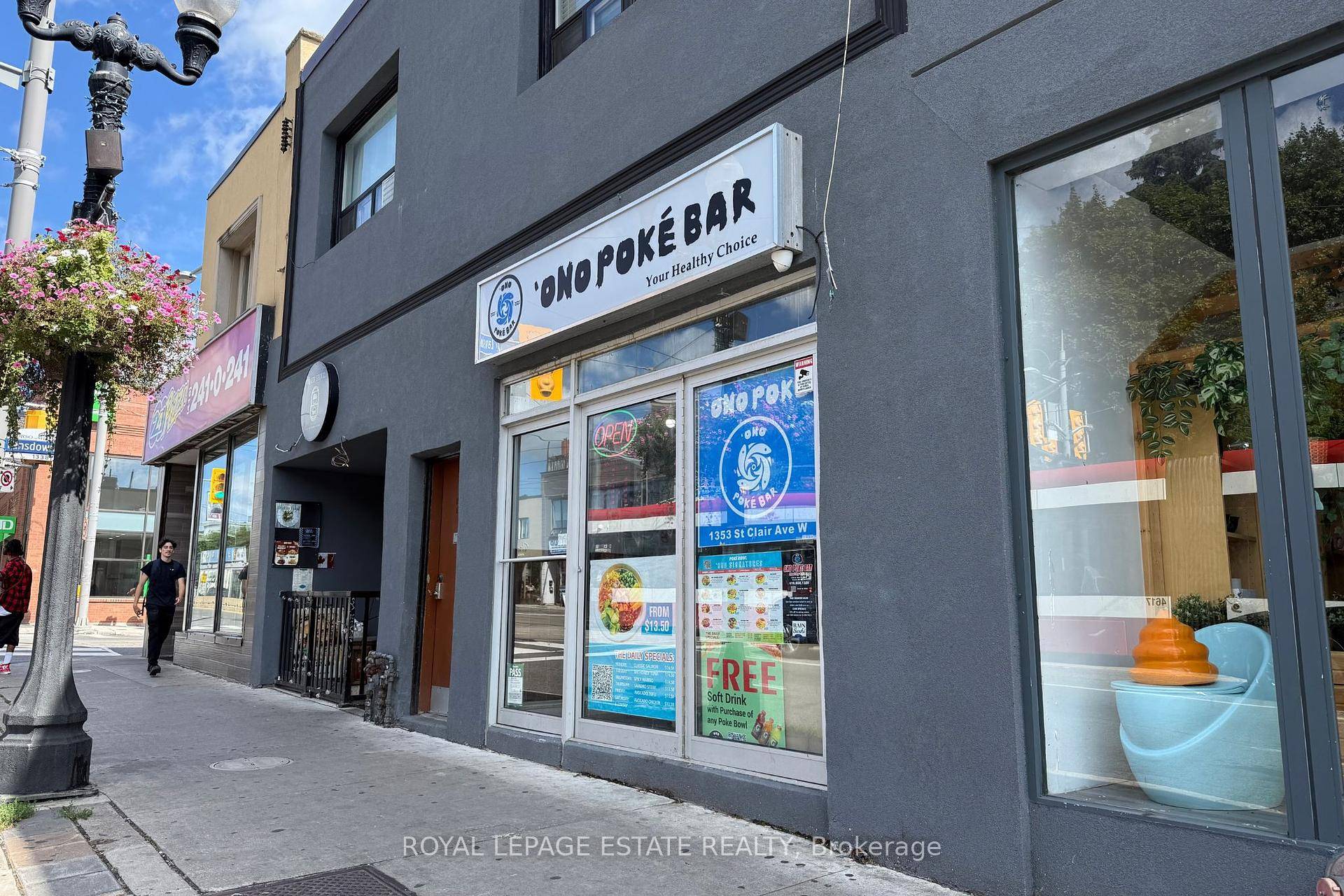 Prime Take Out Restaurant Opportunity on St.