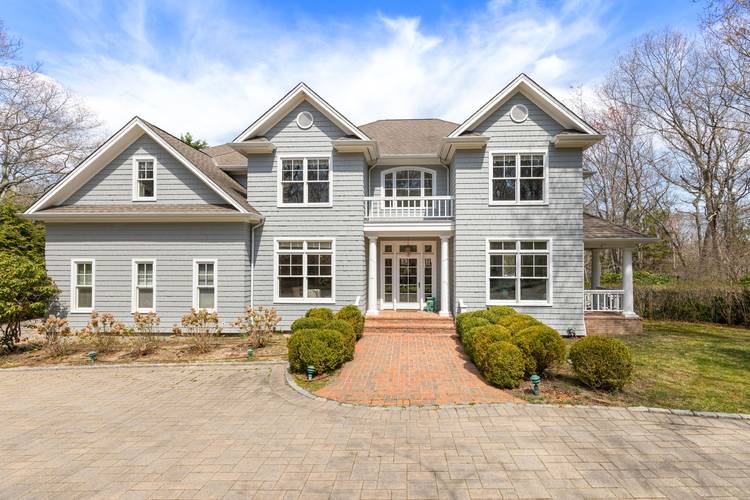 Sag Harbor Rental with Pool & Tennis