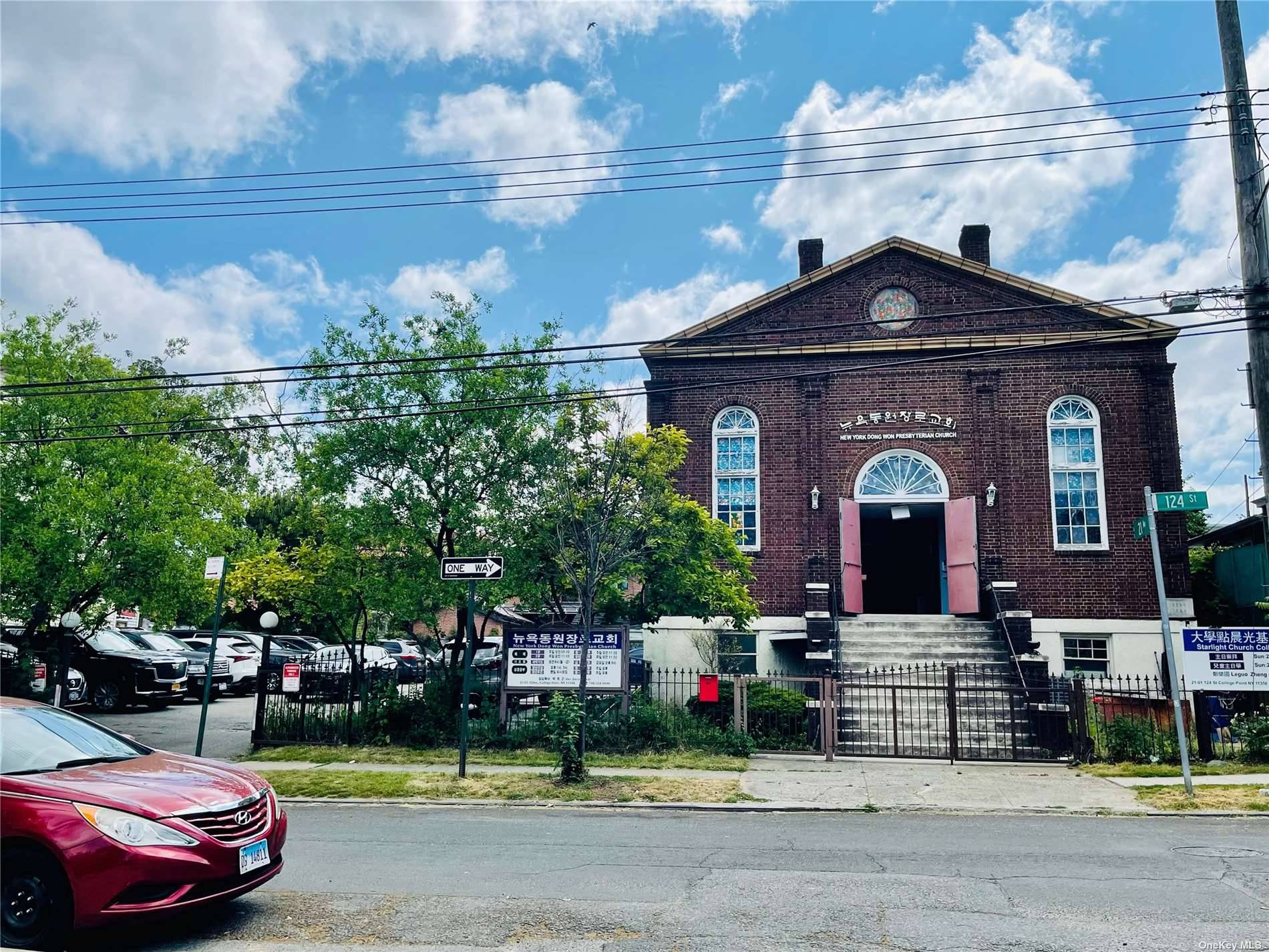 2nd Floor Main Service Room for 150 Seatings, Small Office Room in the back, 1st Floor Dining Area Kitchen Class Room 2 Restrooms Boiler Room, Utility Room 5, 000 Sf ...