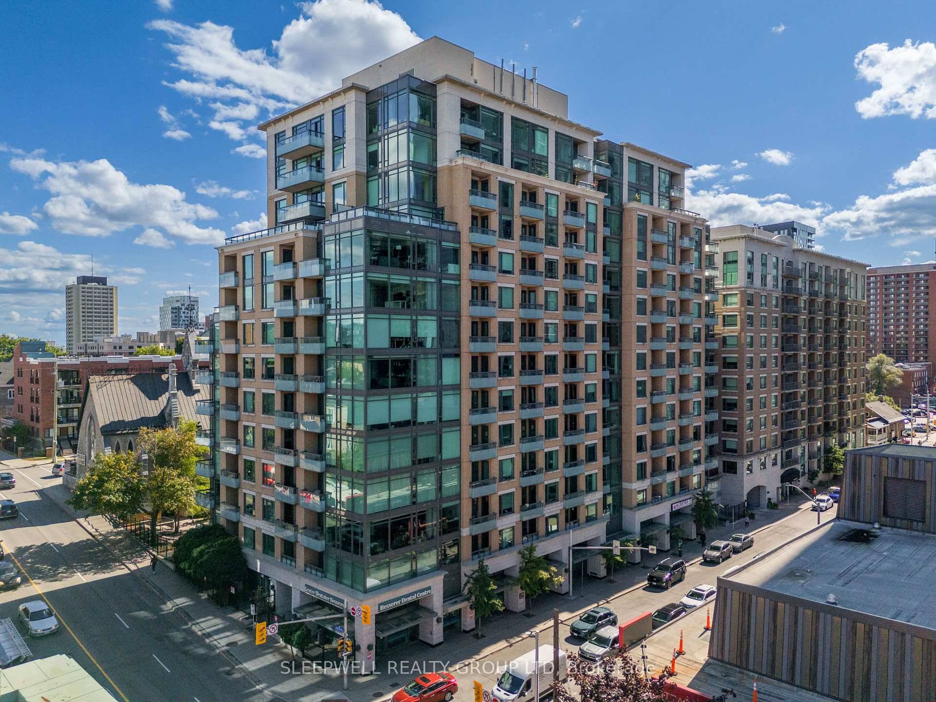 Discover urban living at its finest in this bright and modern 1 bedroom condo, perfectly situated in the heart of downtown Ottawa.