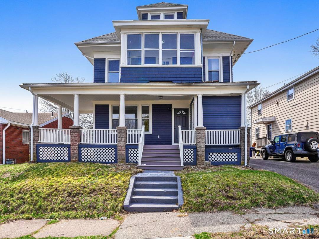 BEACH VIBES MEETS INVESTMENT OPPORTUNITY !