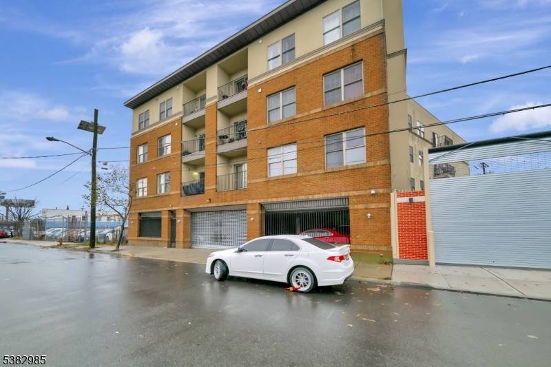 Welcome to Austin Villa Condominiums !