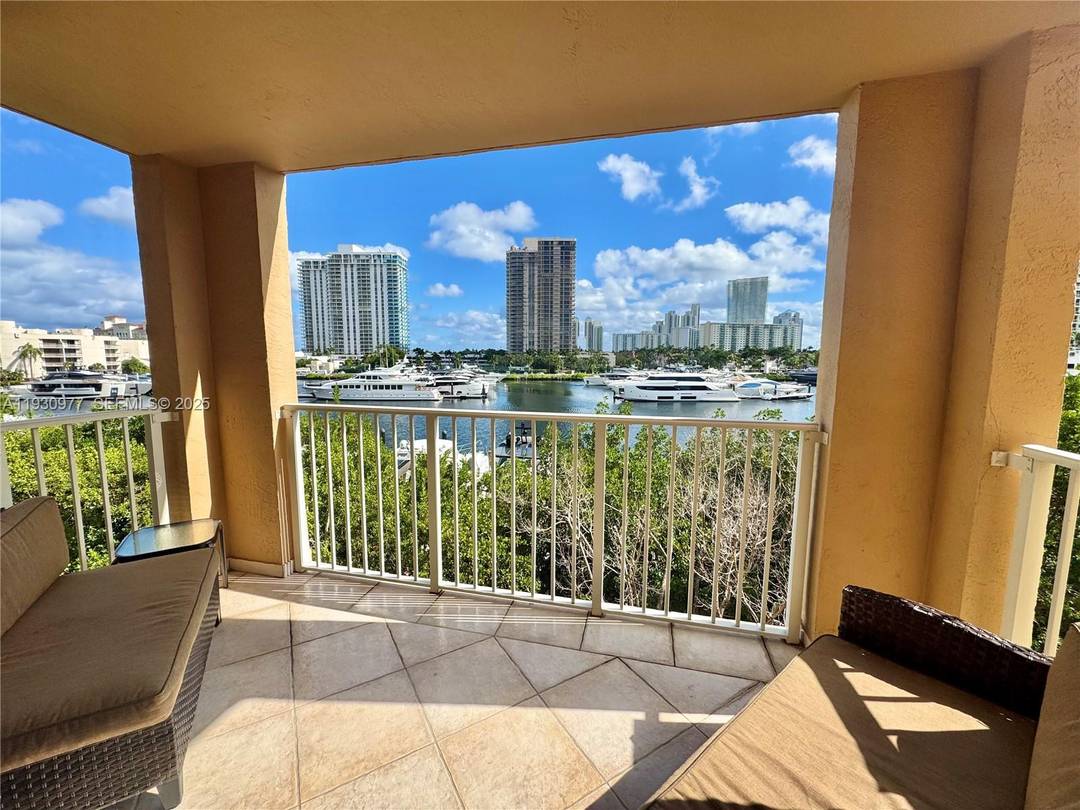 Rare opportunity at the Yacht Club at Aventura !