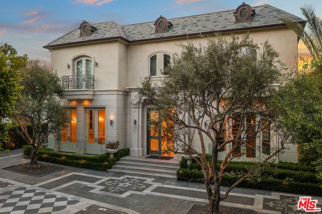 718  N Rodeo Dr 7BR Beverly Hills Post Office | B.H.P.O. La