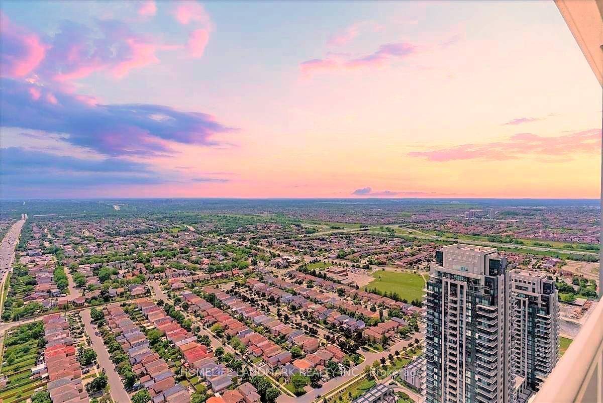 PSV Condos, Walking Distance To Square One.
