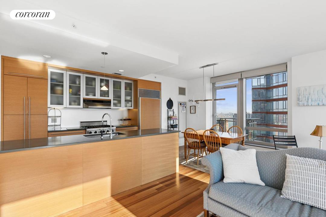 High Floor, Three exposures !