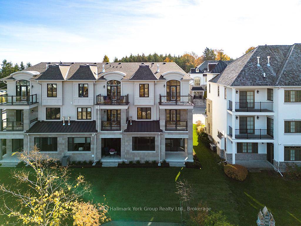 Experience Unmatched Luxury Living on Georgian Bay Welcome to this stunning, brand new luxury residence perched above the Beaver River with sweeping panoramic views of Georgian Bay.