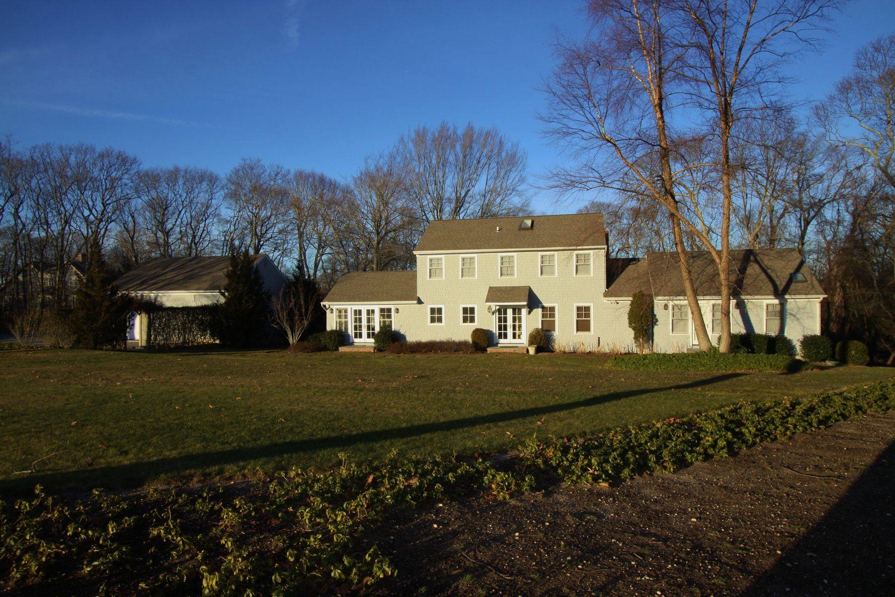 Water Mill Newly Renovated Home on 2 Acres Boardering Reserve