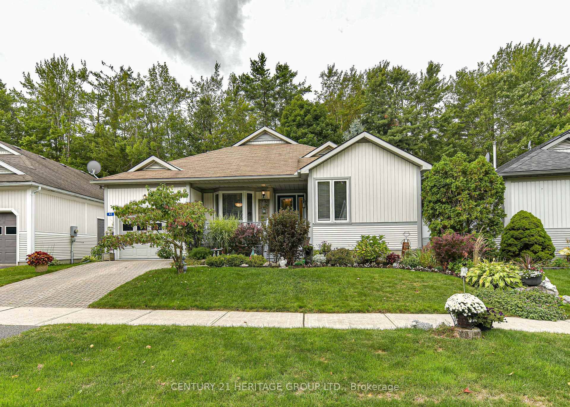 Welcome To 43 Pineridge Gate In The 55 Community Of Pineridge In Gravenhurst.