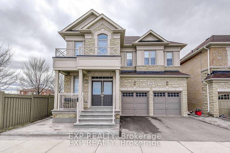 Stunningly upgraded 5 2 Br with legal Separate entrance finish basement home waiting for you to move in and enjoy !