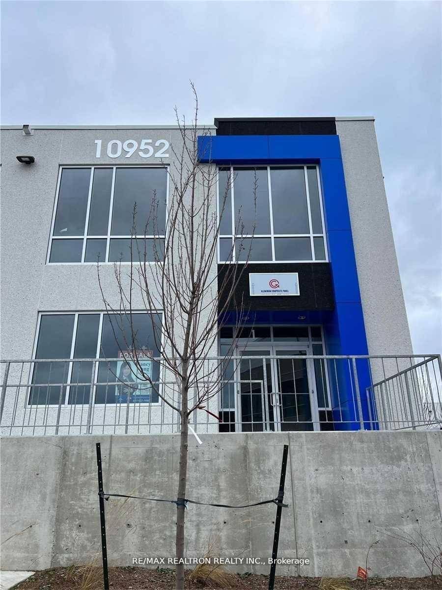 Just Listed in Markham's Prime Business Park !