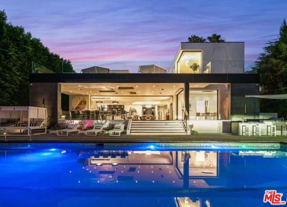 809  N Rexford Dr Beverly Hills LA