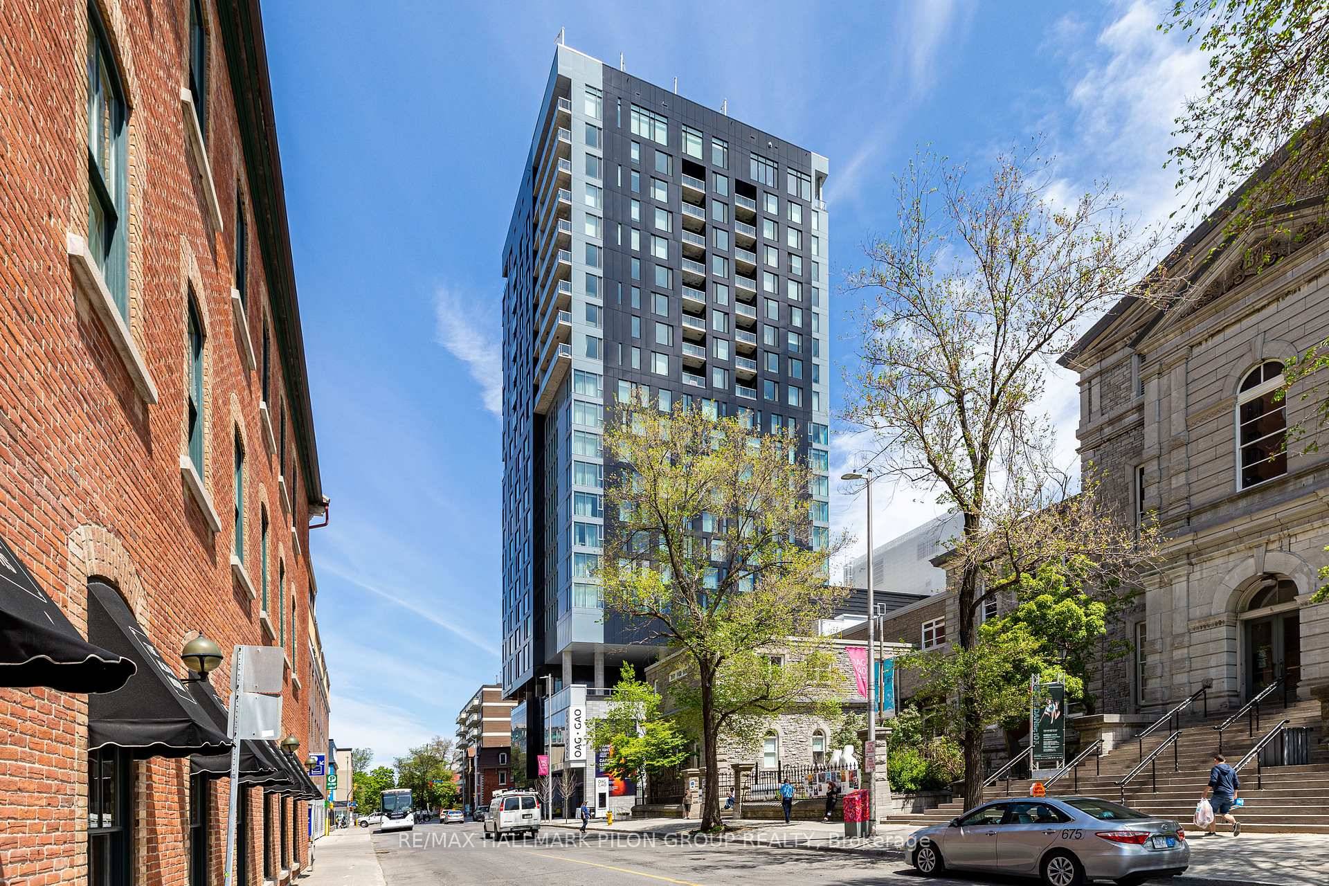 Introducing Art Haus unit 2305, a modern yet sophisticated 2 bedroom 2 bath Penthouse by DevMcGill.