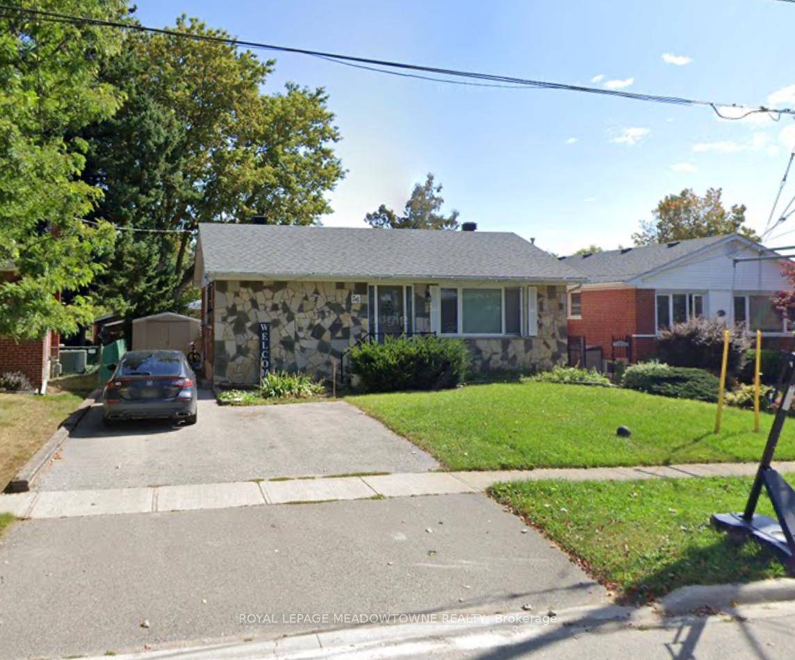 Basement Apartment For Rent !