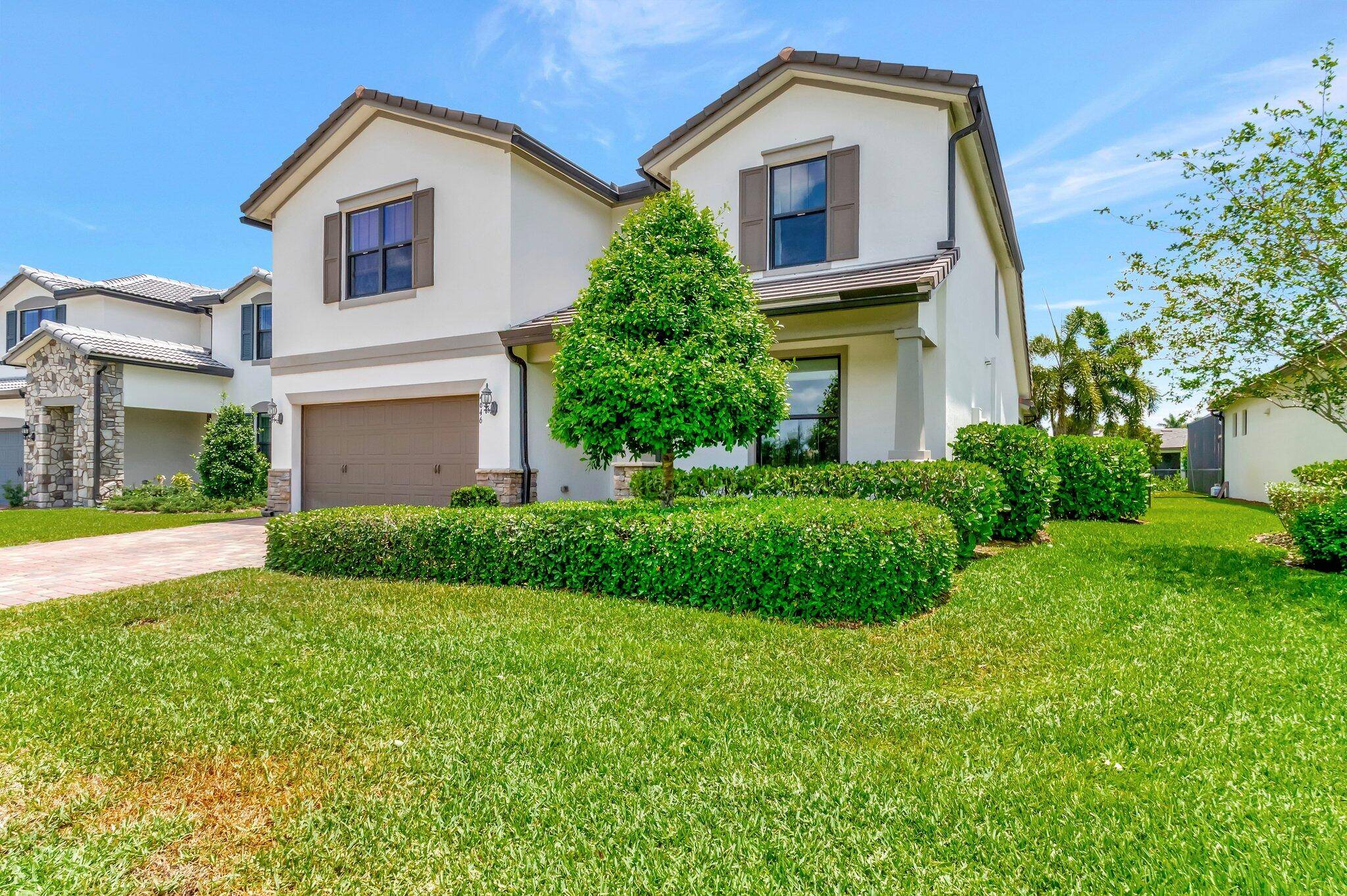 Formerly the model home for the Citrus Grove model !