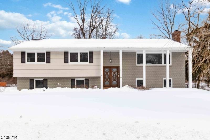 Welcome to Morris Plains !