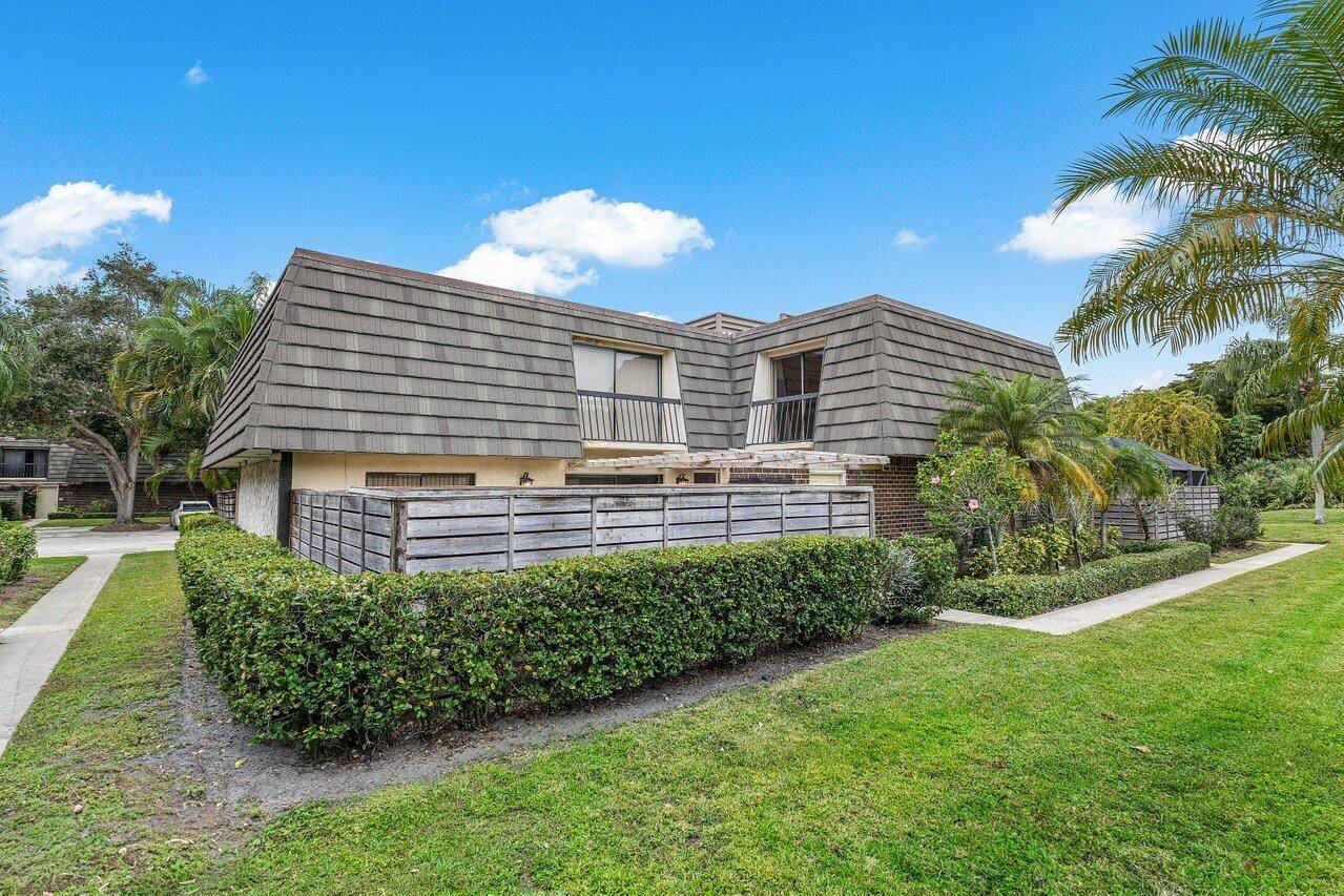 MOVE IN READY... Sophisticated Design Curated for comfortable family living.