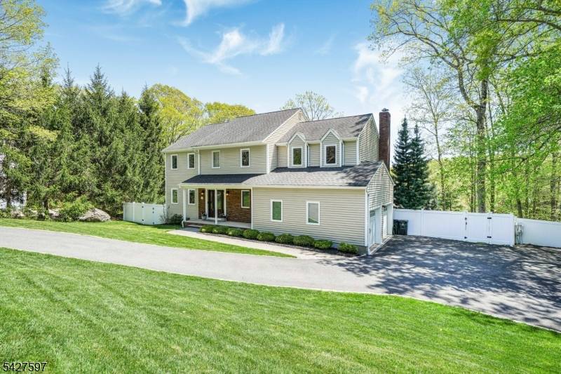 LOOK NO FURTHER this stunning, fully renovated home blends timeless style with modern comfort in a prime, convenient location.