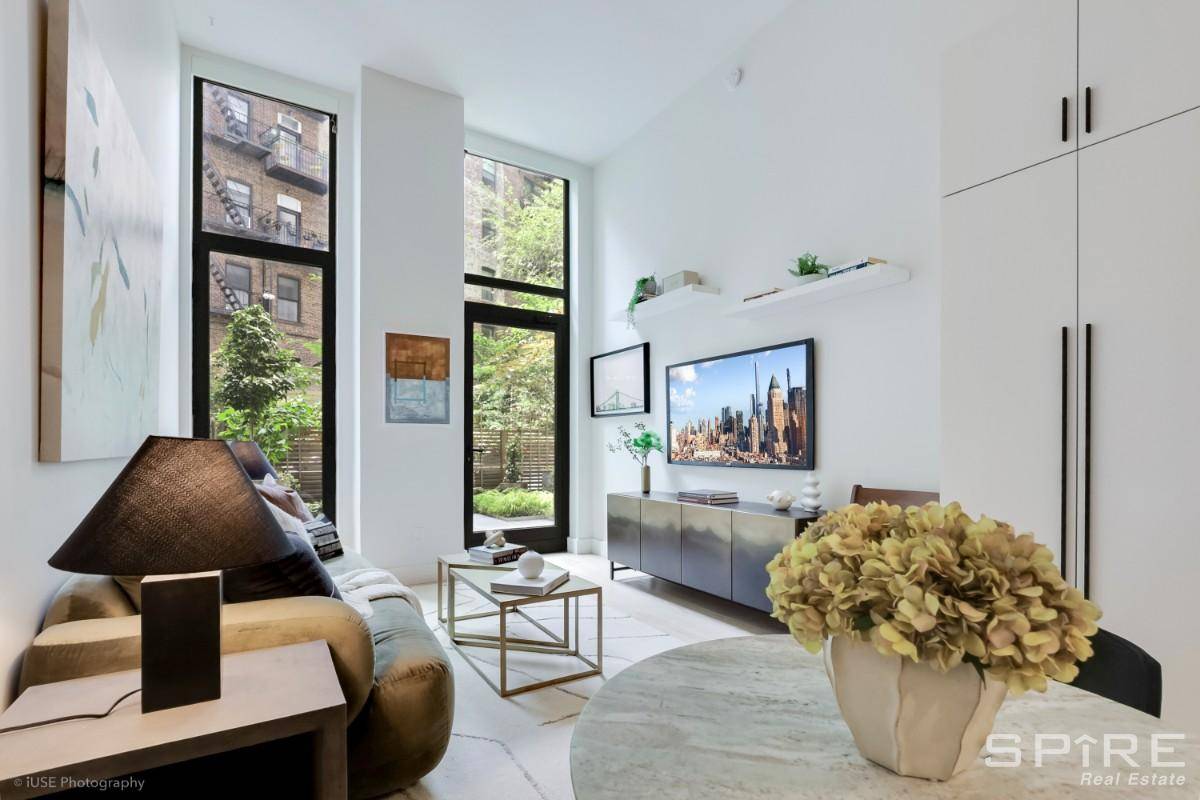 Welcome to Residence 1N at 111 Montgomery Street a beautifully appointed 1BR 1BA apartment with 674 square feet of interior space and an expansive 291 square foot private patio overlooking ...