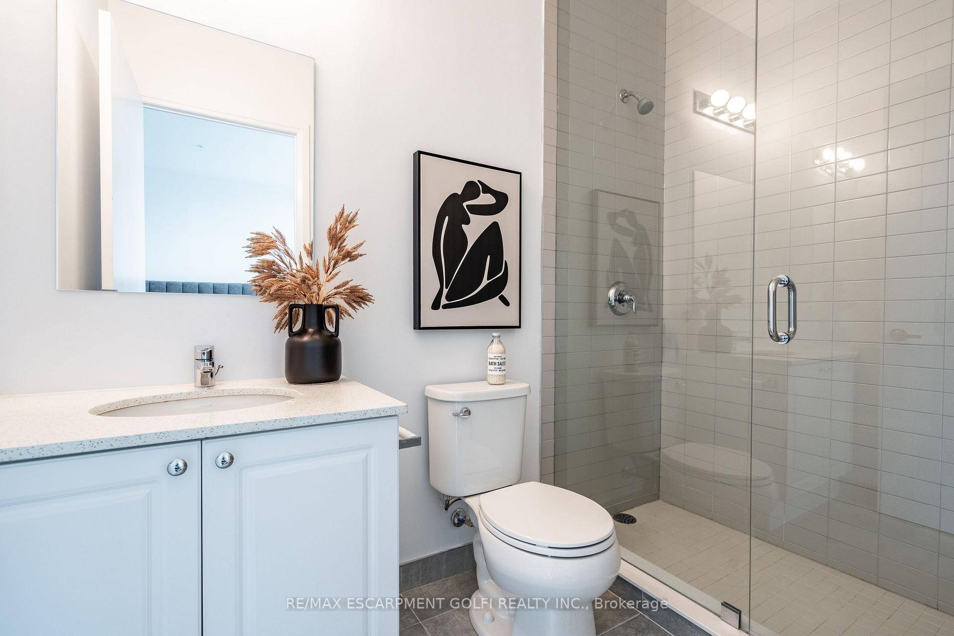 This rare 1, 563 sq. ft. 2 storey condo offers a unique layout with hallway access from both levels, creating a living space unmatched by traditional one floor plans.