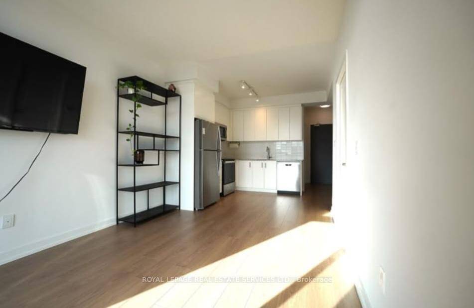 Welcome to Harbour Ten10 Luxury Condo !