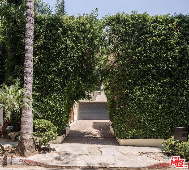 2030   Laurel Canyon Blvd 4BR Hollywood Hills East La