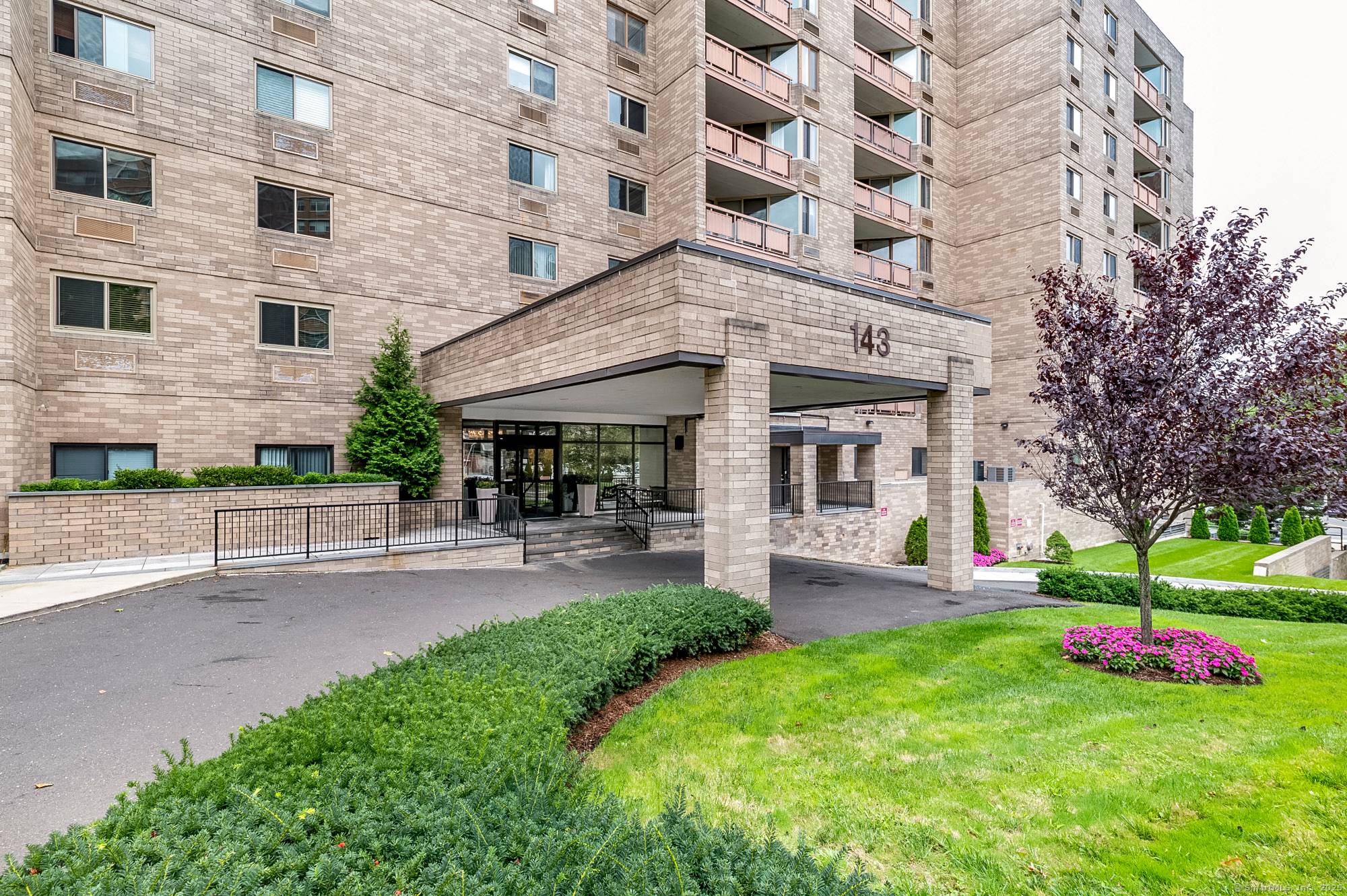 Spacious, sun filled, and FULLY UPDATED 2 bedroom, 2 full bath condo in the highly sought after Buckingham Association offers 1, 600 sq ft of stylish, turnkey living.