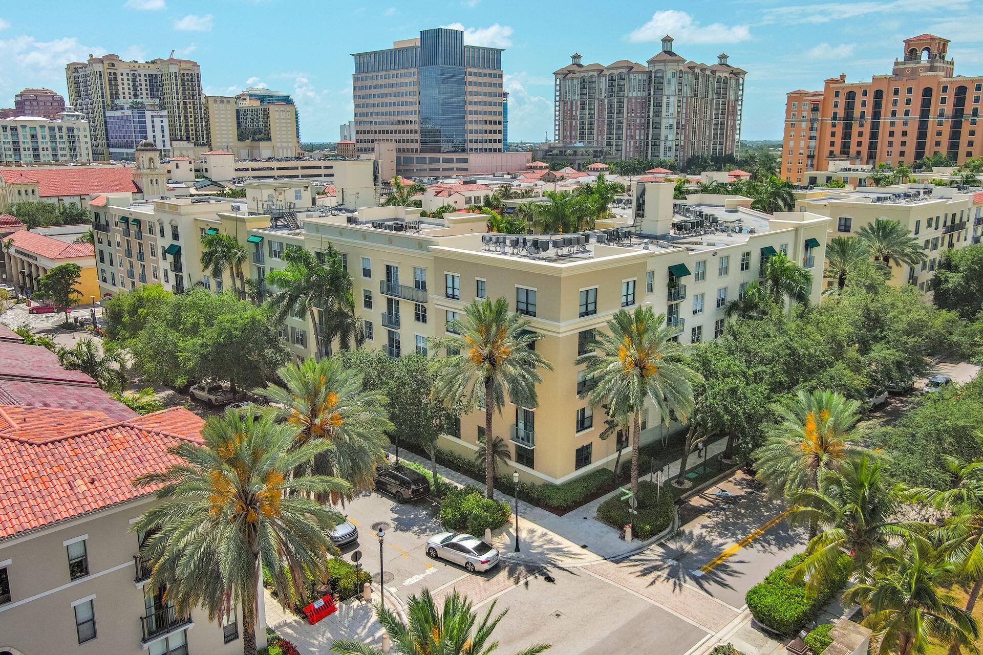 Located in the heart of West Palm Beach is this 2 bedroom, 2 bath unit.