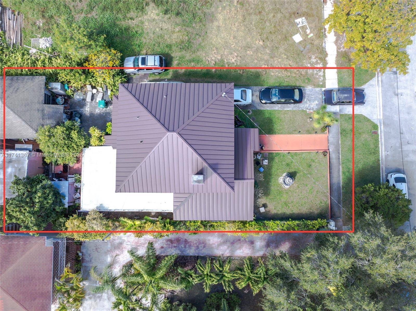 Spectacular opportunity in one of Miami's most coveted neighborhoods The Roads, historic community just blocks from the bustling Financial District, offering unparalleled convenience amp ; investment potential.