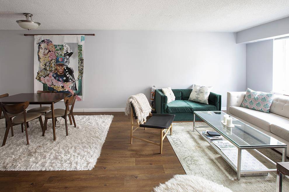 Exceptional bright apartment with true dining area.
