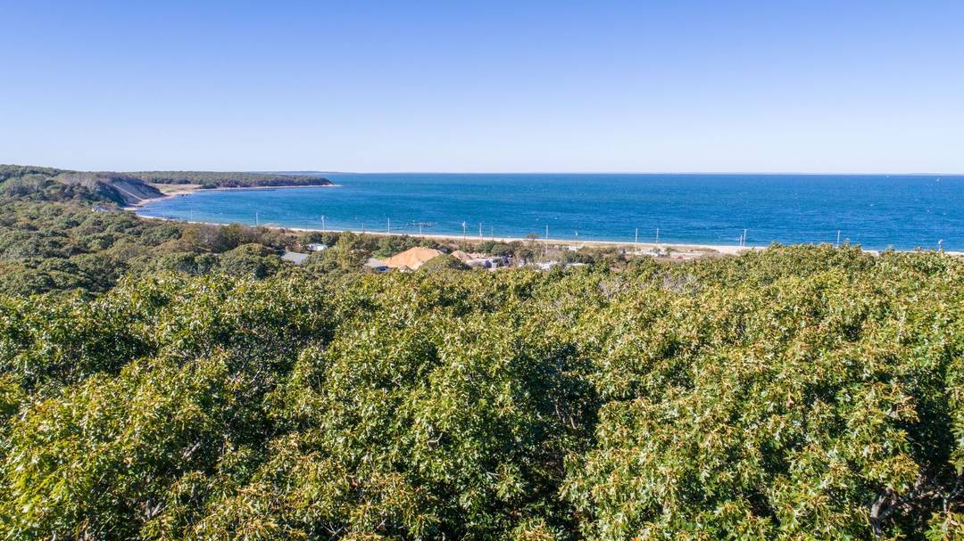 Absolutely Incredible View !