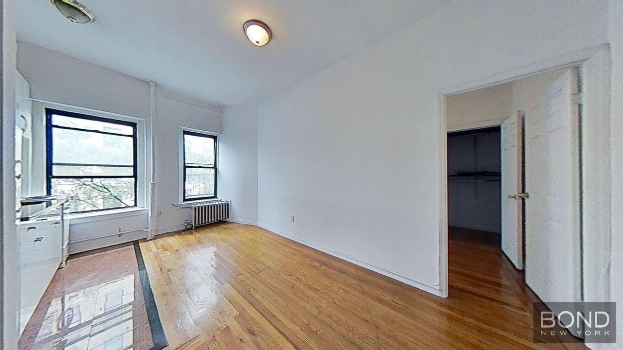Spacious 2 bedroom in prime East Village.